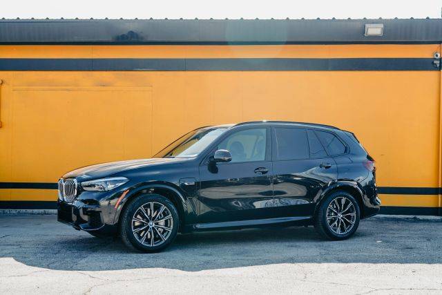 2023 BMW X5 xDrive45e AWD photo