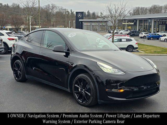 2023 Tesla Model Y Long Range AWD photo