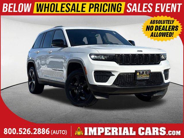2022 Jeep Grand Cherokee Altitude 4WD photo