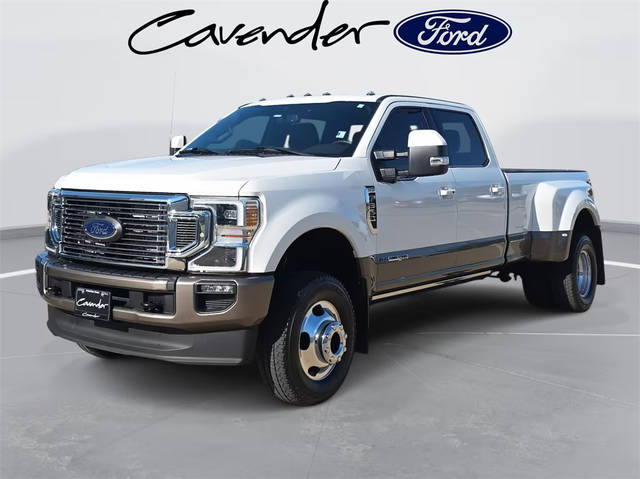 2022 Ford F-350 Super Duty King Ranch 4WD photo
