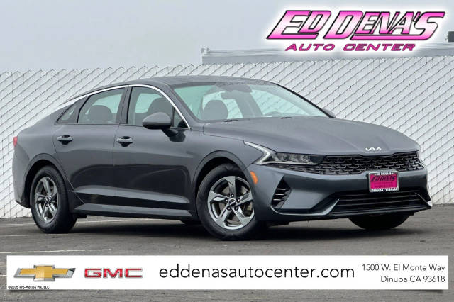 2022 Kia K5 LXS FWD photo