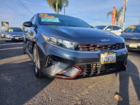 2022 Kia Forte GT-Line FWD photo