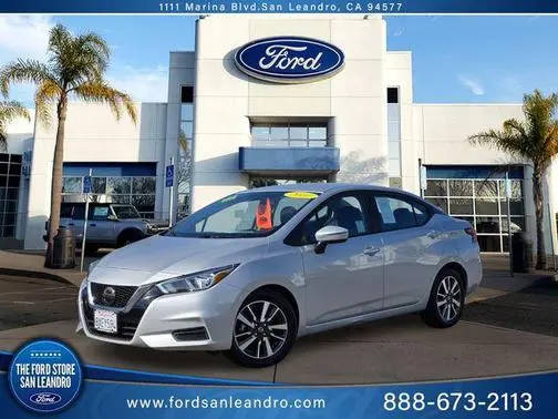 2021 Nissan Versa SV FWD photo