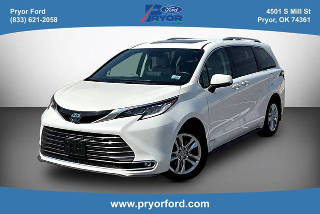2021 Toyota Sienna XLE AWD photo