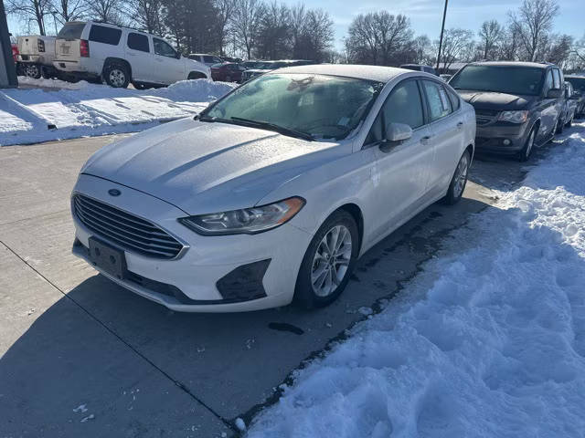 2020 Ford Fusion SE FWD photo