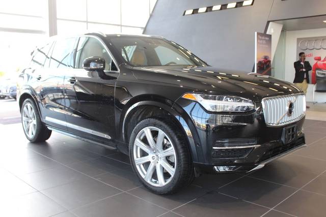 2018 Volvo XC90 Inscription AWD photo