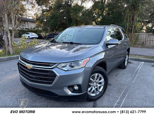 2021 Chevrolet Traverse LT Leather FWD photo