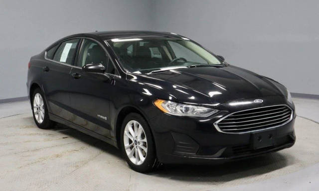 2019 Ford Fusion SE FWD photo