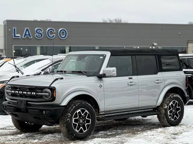 2021 Ford Bronco 4 Door Base 4WD photo