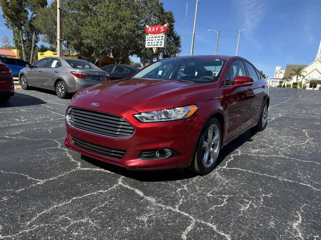 2016 Ford Fusion SE FWD photo
