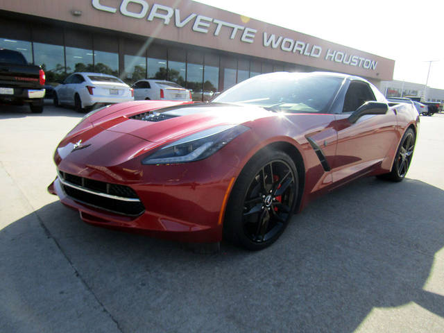 2015 Chevrolet Corvette 2LT RWD photo