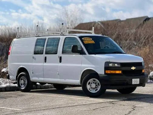 2020 Chevrolet   RWD photo