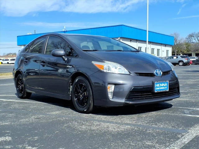 2015 Toyota Prius Four FWD photo