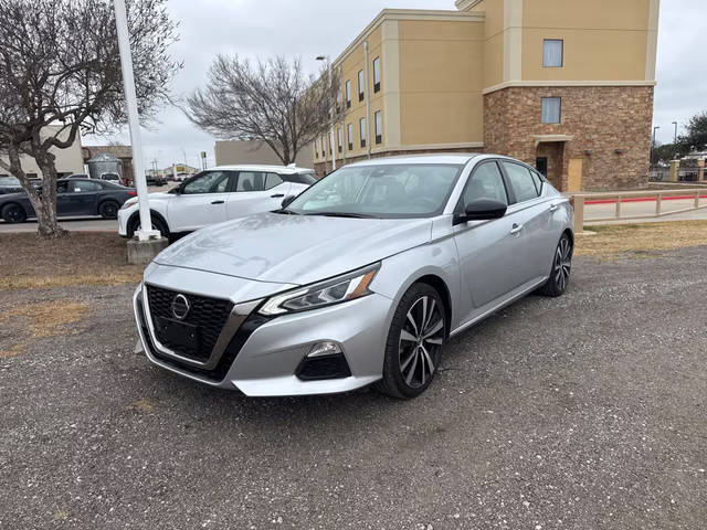 2022 Nissan Altima 2.5 SR FWD photo