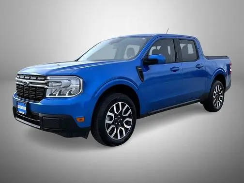 2022 Ford Maverick LARIAT AWD photo