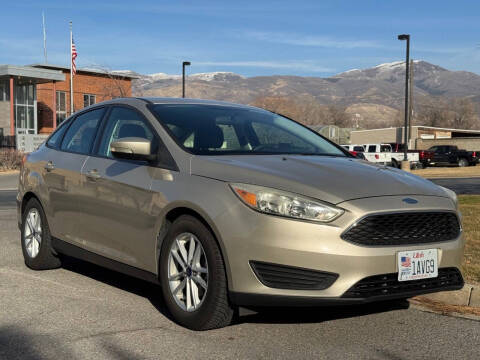 2017 Ford Focus SE FWD photo