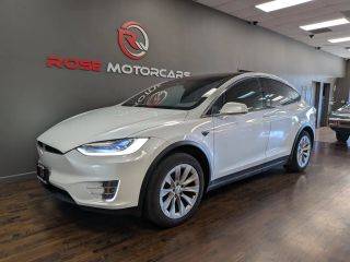 2019 Tesla Model X 75D AWD photo