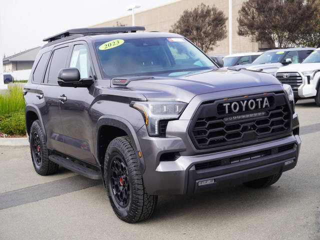 2023 Toyota Sequoia TRD Pro 4WD photo