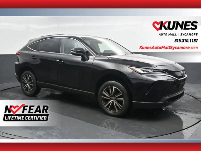 2023 Toyota Venza LE AWD photo