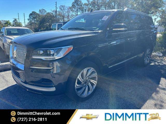 2023 Lincoln Navigator Reserve 4WD photo