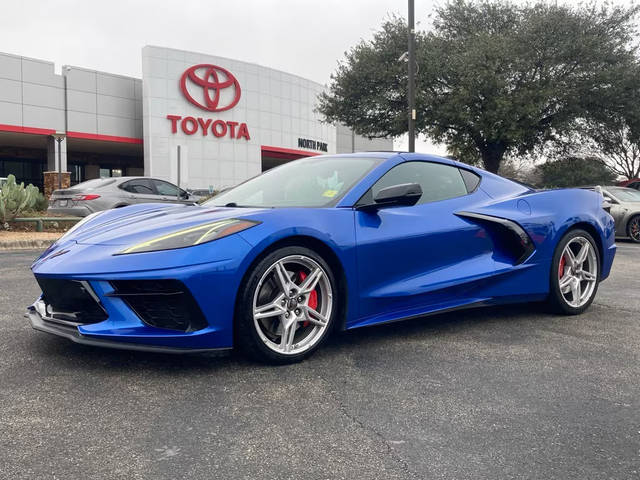 2021 Chevrolet Corvette 2LT RWD photo
