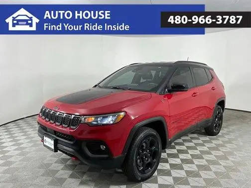 2023 Jeep Compass Trailhawk 4WD photo