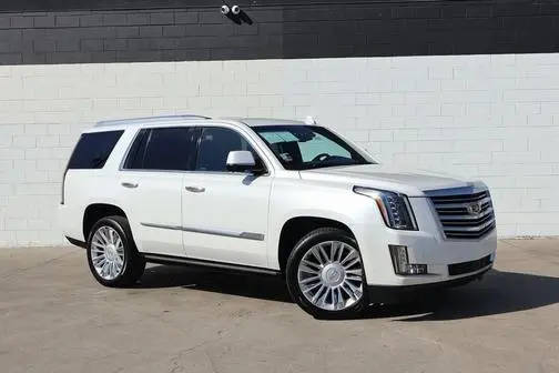 2016 Cadillac Escalade Platinum RWD photo