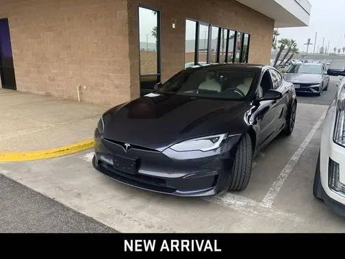 2023 Tesla Model S Standard Range AWD photo