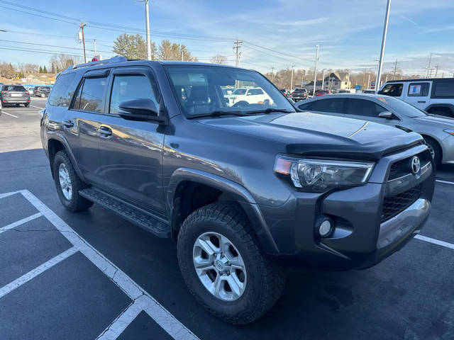 2015 Toyota 4Runner SR5 Premium 4WD photo