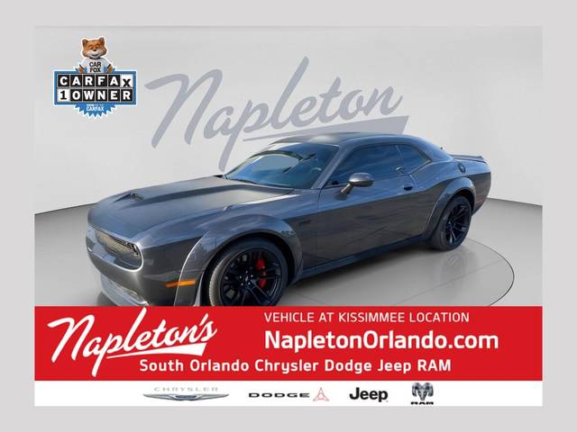 2022 Dodge Challenger R/T Scat Pack Widebody RWD photo