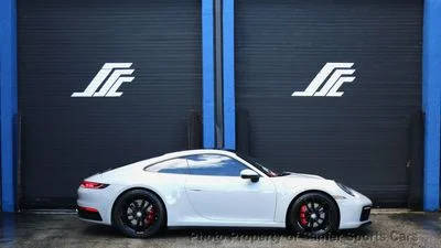 2022 Porsche 911 Carrera 4S AWD photo
