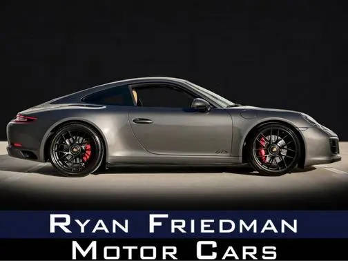 2019 Porsche 911 Carrera GTS RWD photo