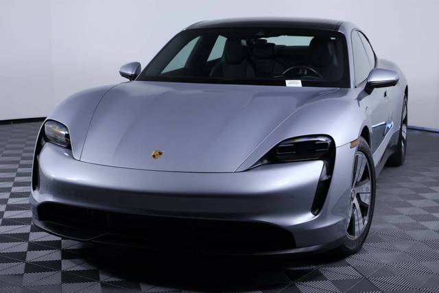 2022 Porsche Taycan  RWD photo