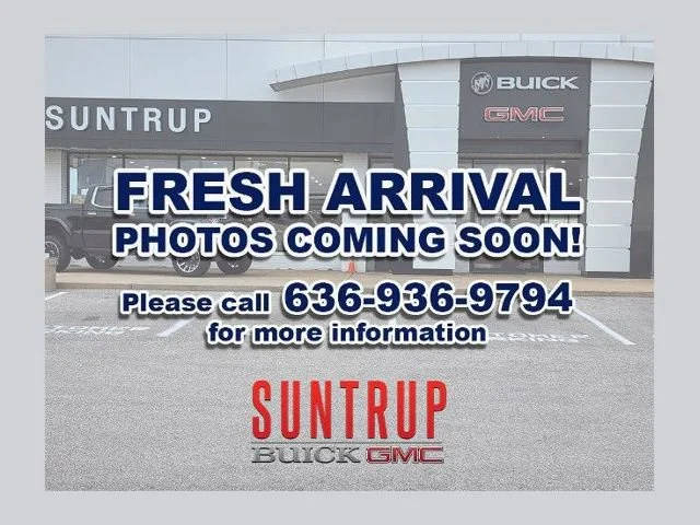 2023 GMC Yukon Denali 4WD photo