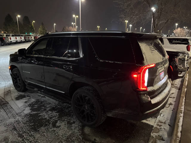 2022 GMC Yukon SLT 4WD photo