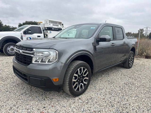 2023 Ford Maverick LARIAT FWD photo