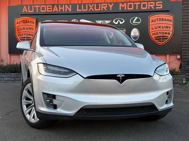 2017 Tesla Model X 90D AWD photo