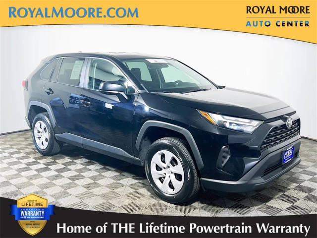 2023 Toyota RAV4 LE AWD photo