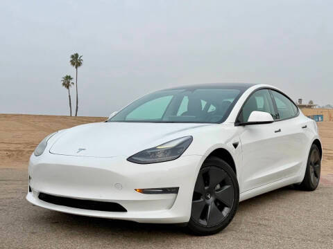 2022 Tesla Model 3 Long Range AWD photo