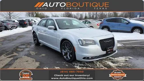 2023 Chrysler 300 300S RWD photo