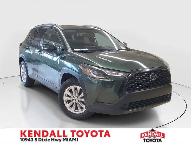 2022 Toyota Corolla Cross LE FWD photo