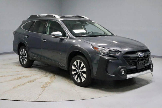 2023 Subaru Outback Touring XT AWD photo