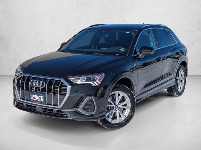 2023 Audi Q3 S line Premium AWD photo
