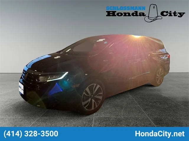 2023 Honda Odyssey Touring FWD photo