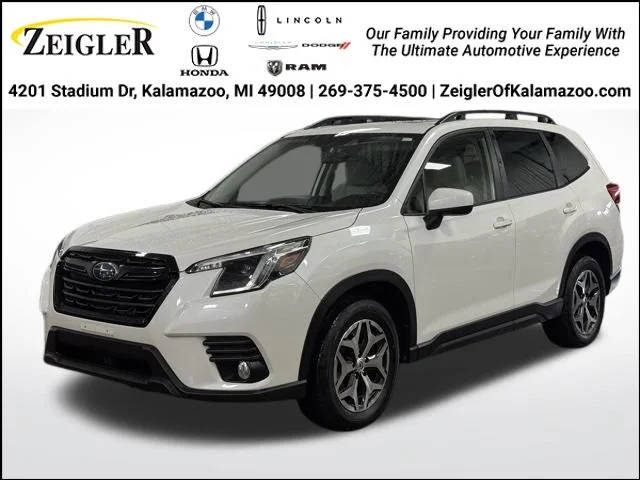 2023 Subaru Forester Premium AWD photo