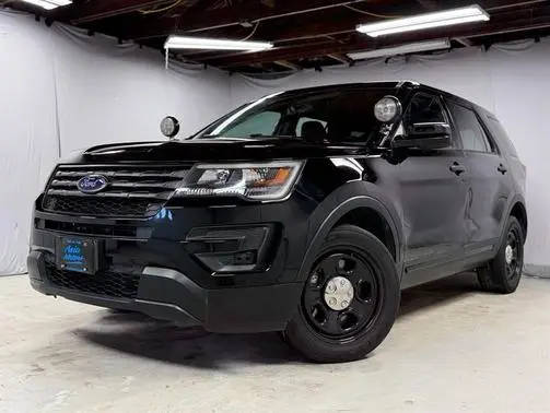 2017 Ford Explorer  AWD photo