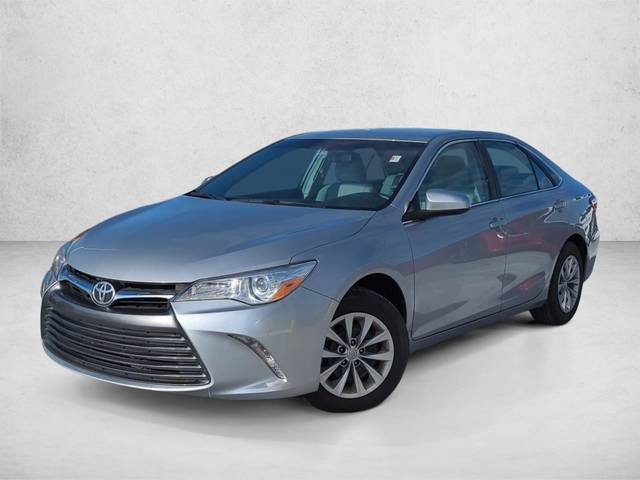 2016 Toyota Camry LE FWD photo