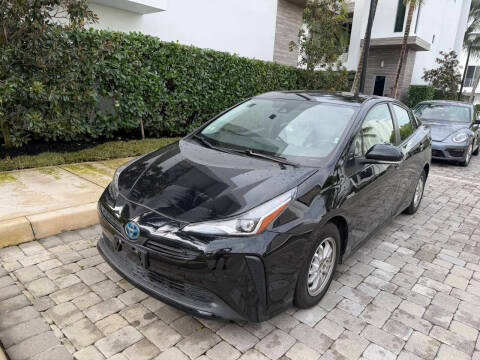2022 Toyota Prius LE FWD photo