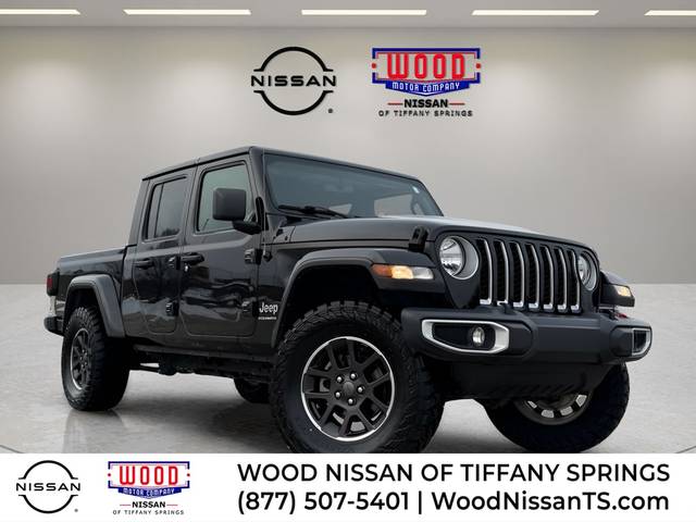 2023 Jeep Gladiator Overland 4WD photo