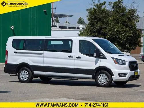 2023 Ford Transit Passenger Wagon XLT RWD photo